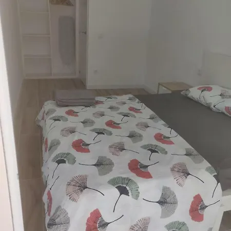 Apartment Lovely 2 Bed 2 Bath Near To Beach: Amposta *